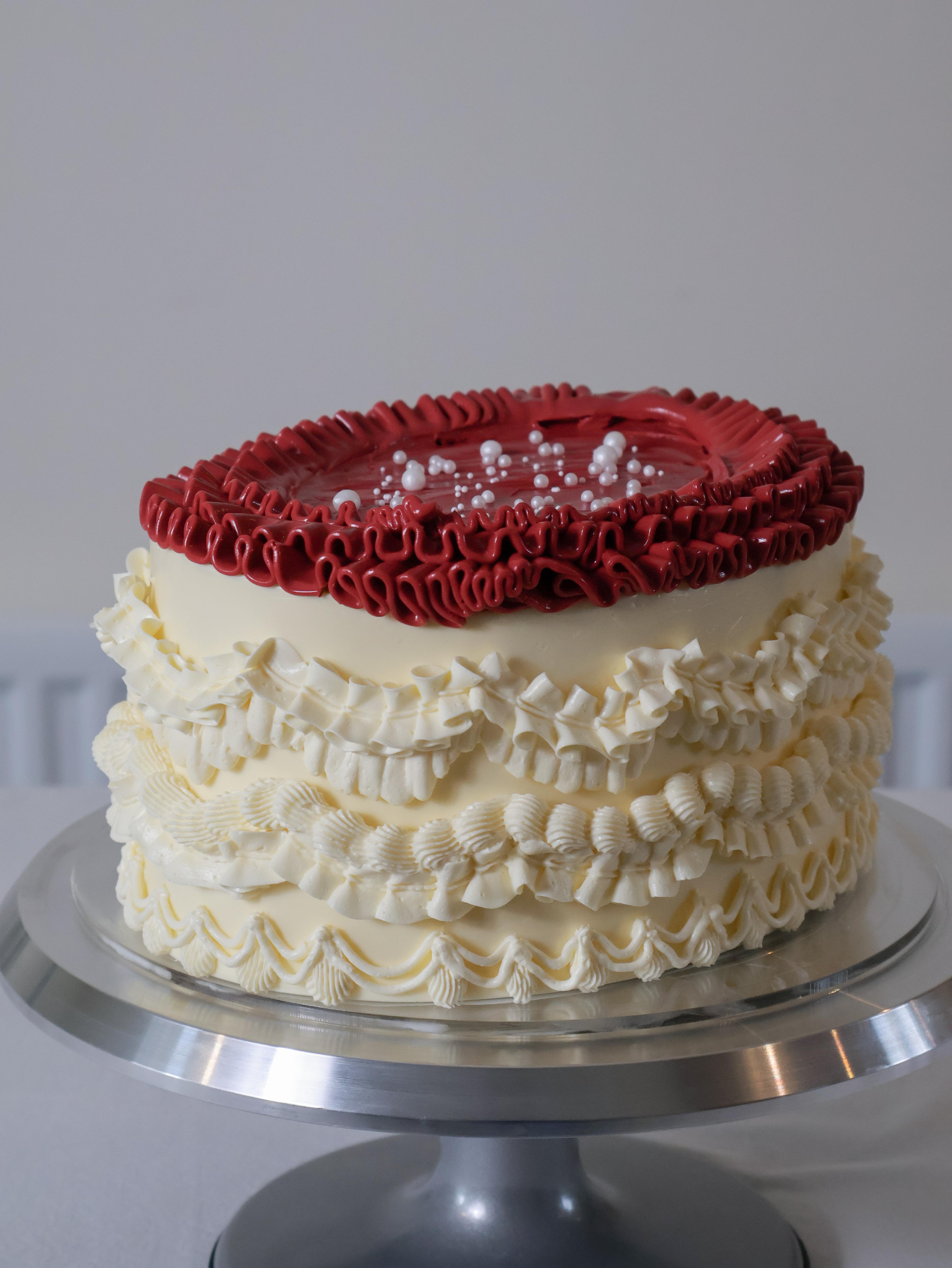 Cake by Fluffy Bakehouse